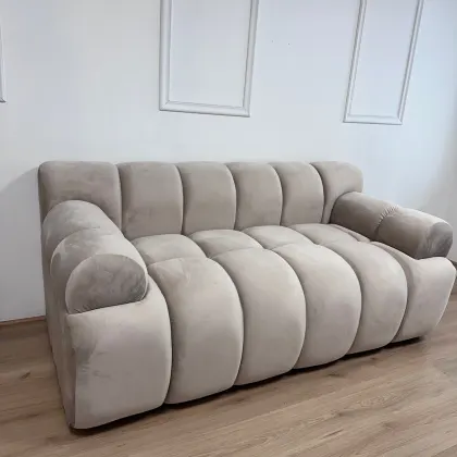 Love Seat Luciana